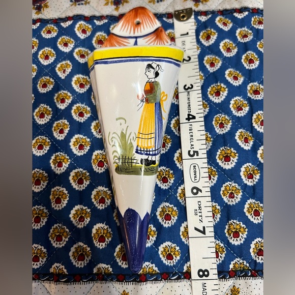 Vintage Quimper Hand Painted Hanging Flower Vase - Picture 5 of 5